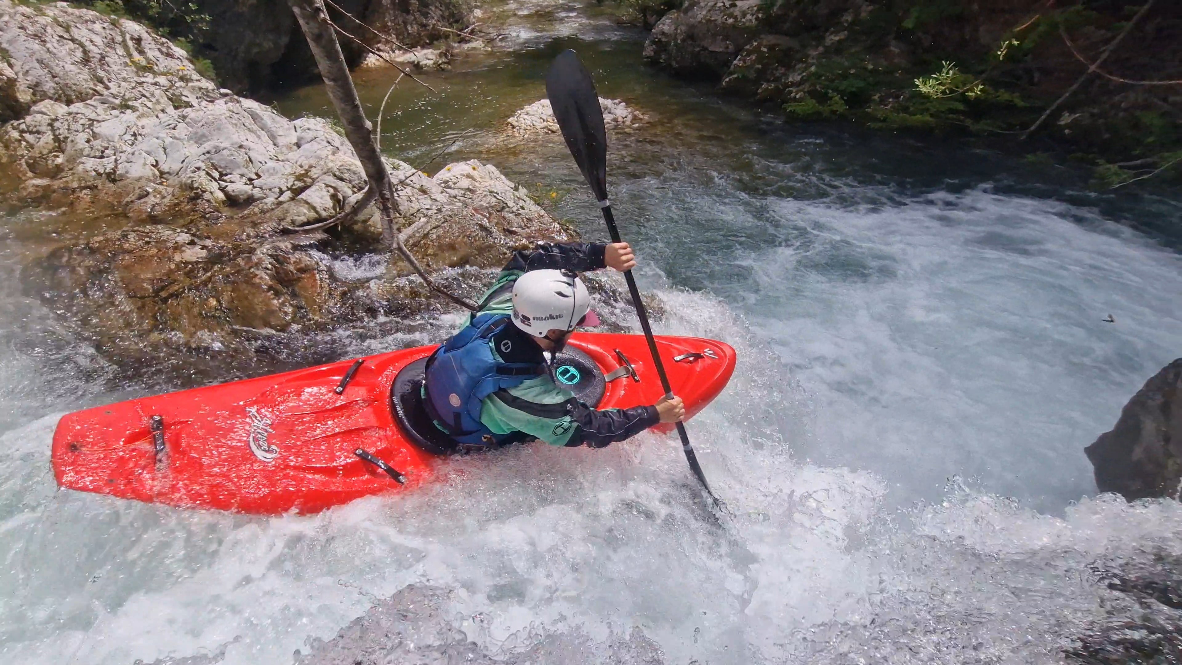 Glideskin vs Latex Neck Seals – Which Drysuit Neck Seal Is Right For You?